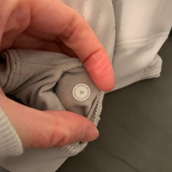 Lululemon Stronger as One Long Line Bra *lululemon X Barrys Bootcamp - Picture 14 of 14